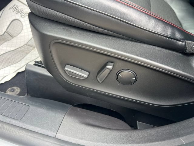Certified 2023 Ford Escape ST-Line w/ Tech Pack #1 AWD/4WD image 19