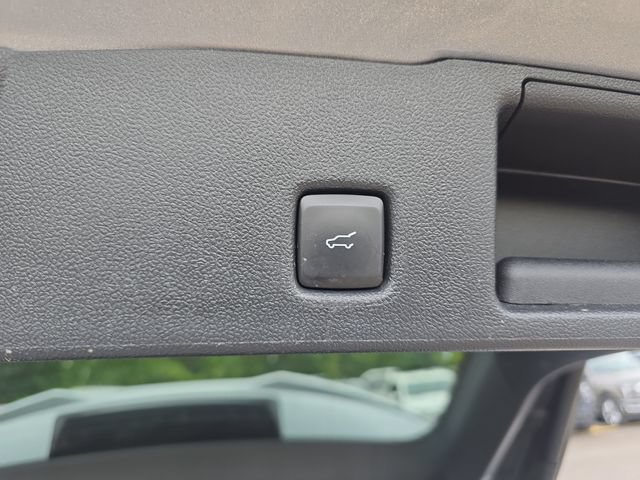 Certified 2024 Ford Escape ST-Line w/ Tech Pack #1 AWD/4WD image 9