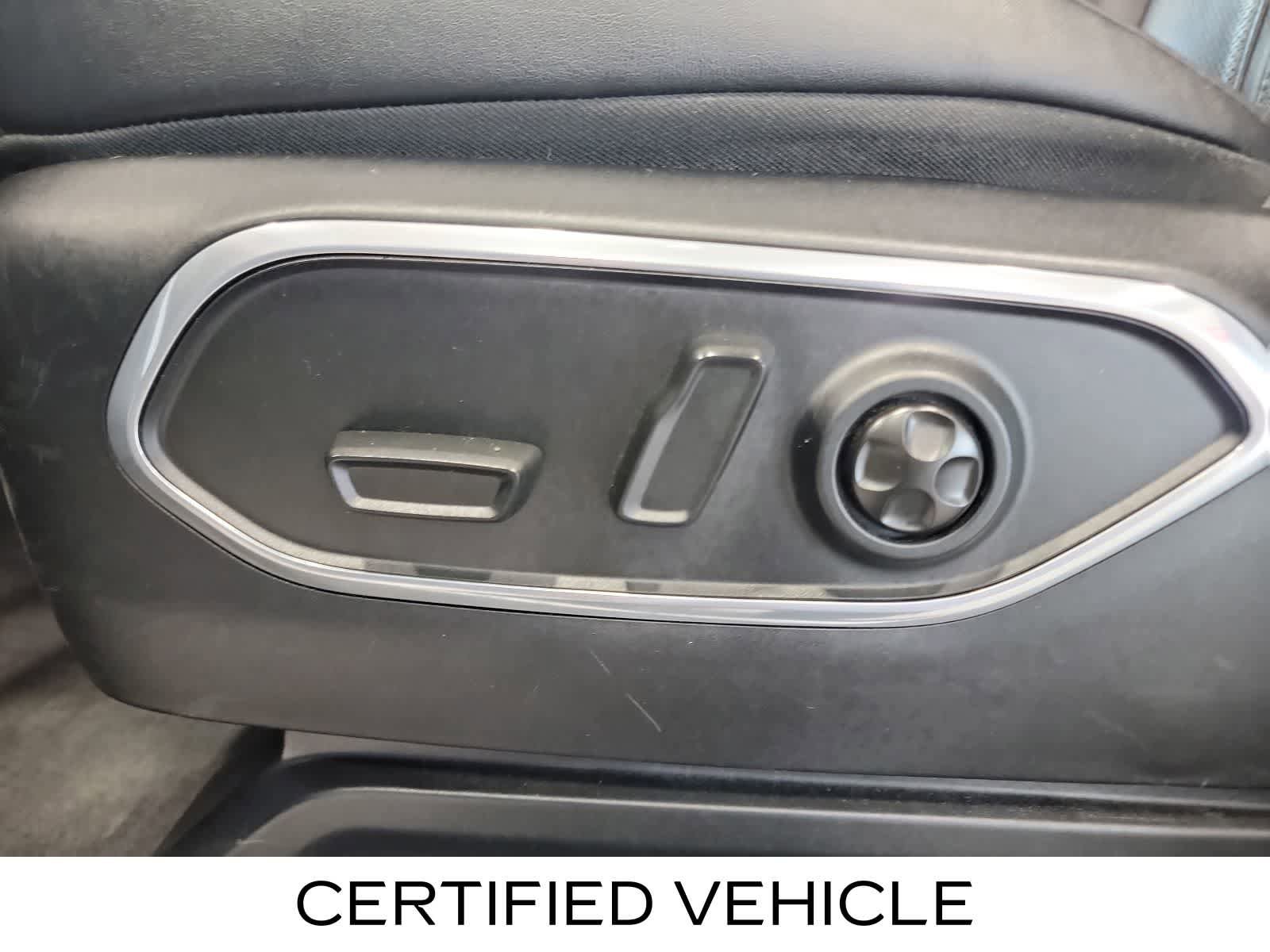 Used 2023 Jeep Wagoneer Series II AWD/4WD image 16