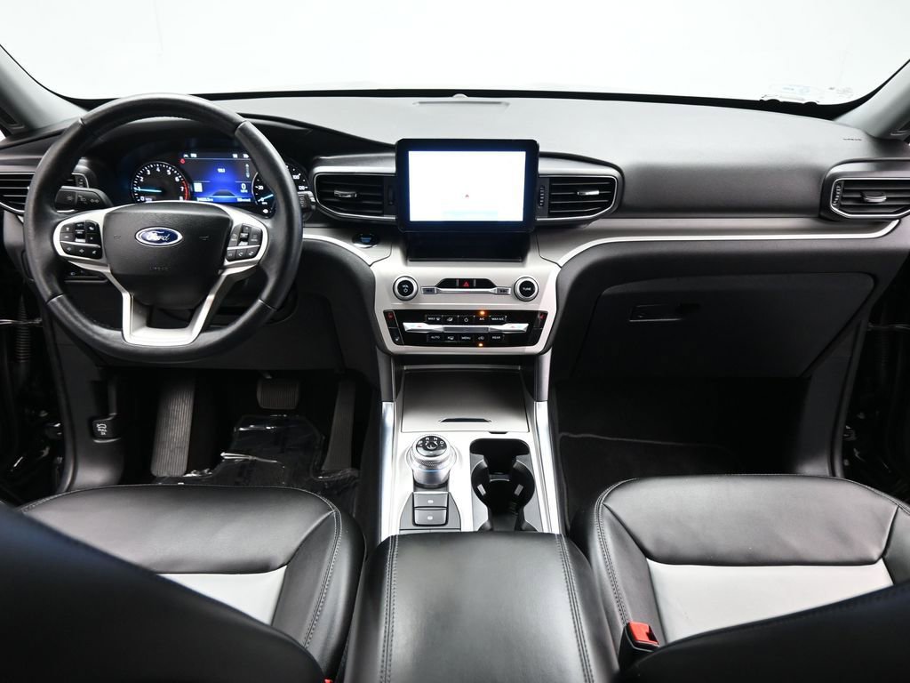 Certified 2023 Ford Explorer XLT w/ Equipment Group 202A image 24