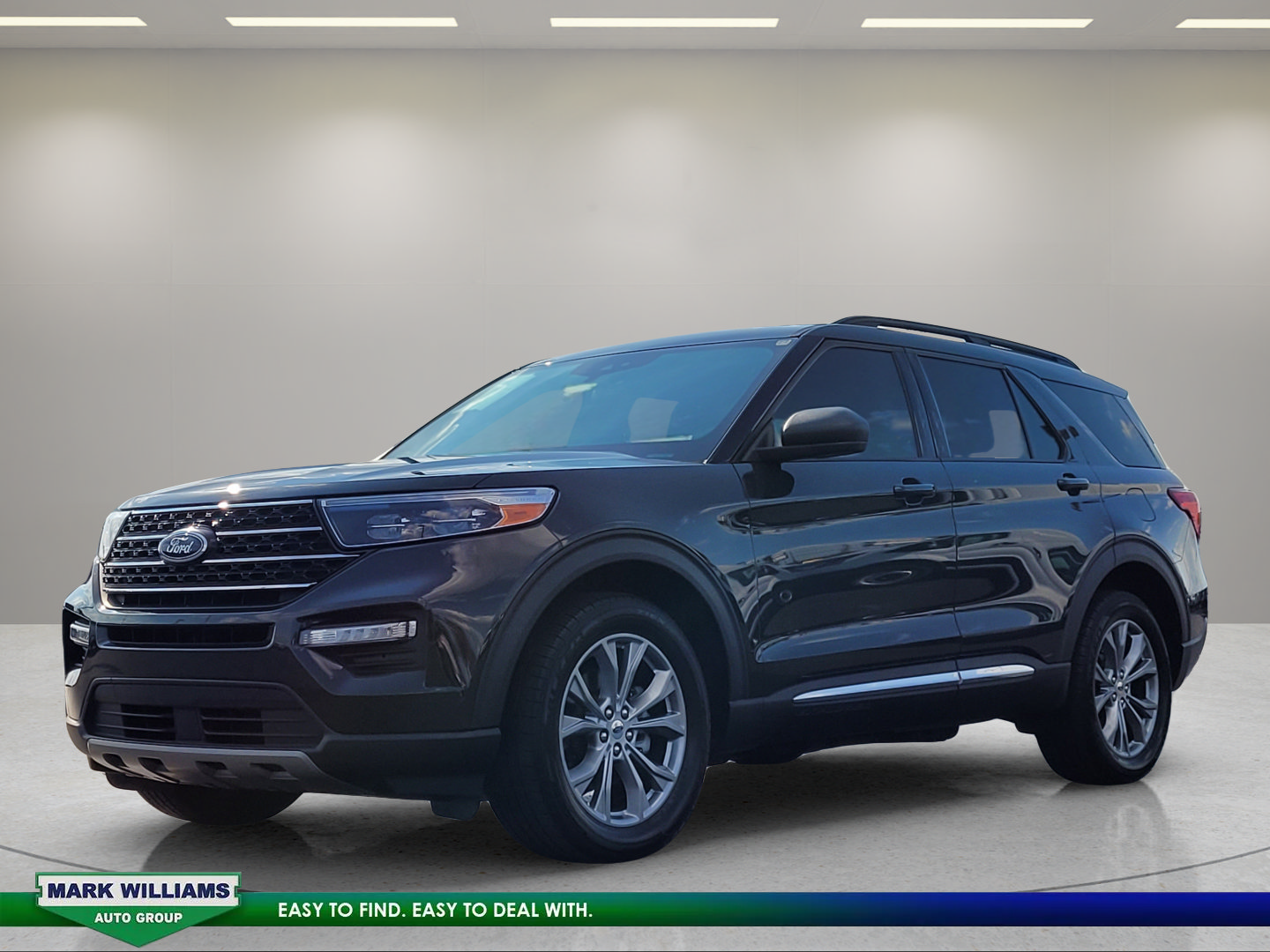 Certified 2022 Ford Explorer XLT w/ Equipment Group 202A AWD/4WD image 8