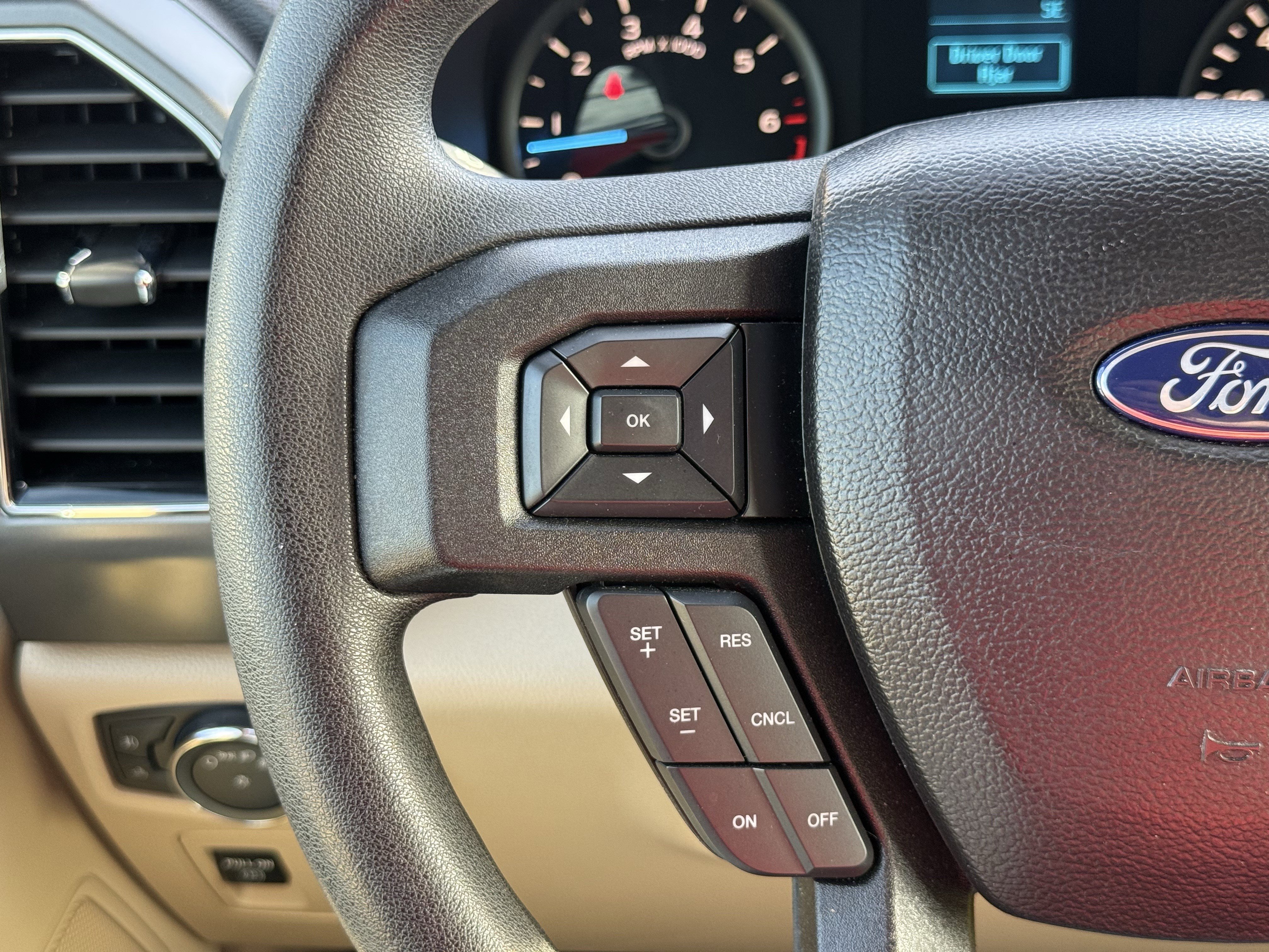 Certified 2018 Ford F150 XLT image 26