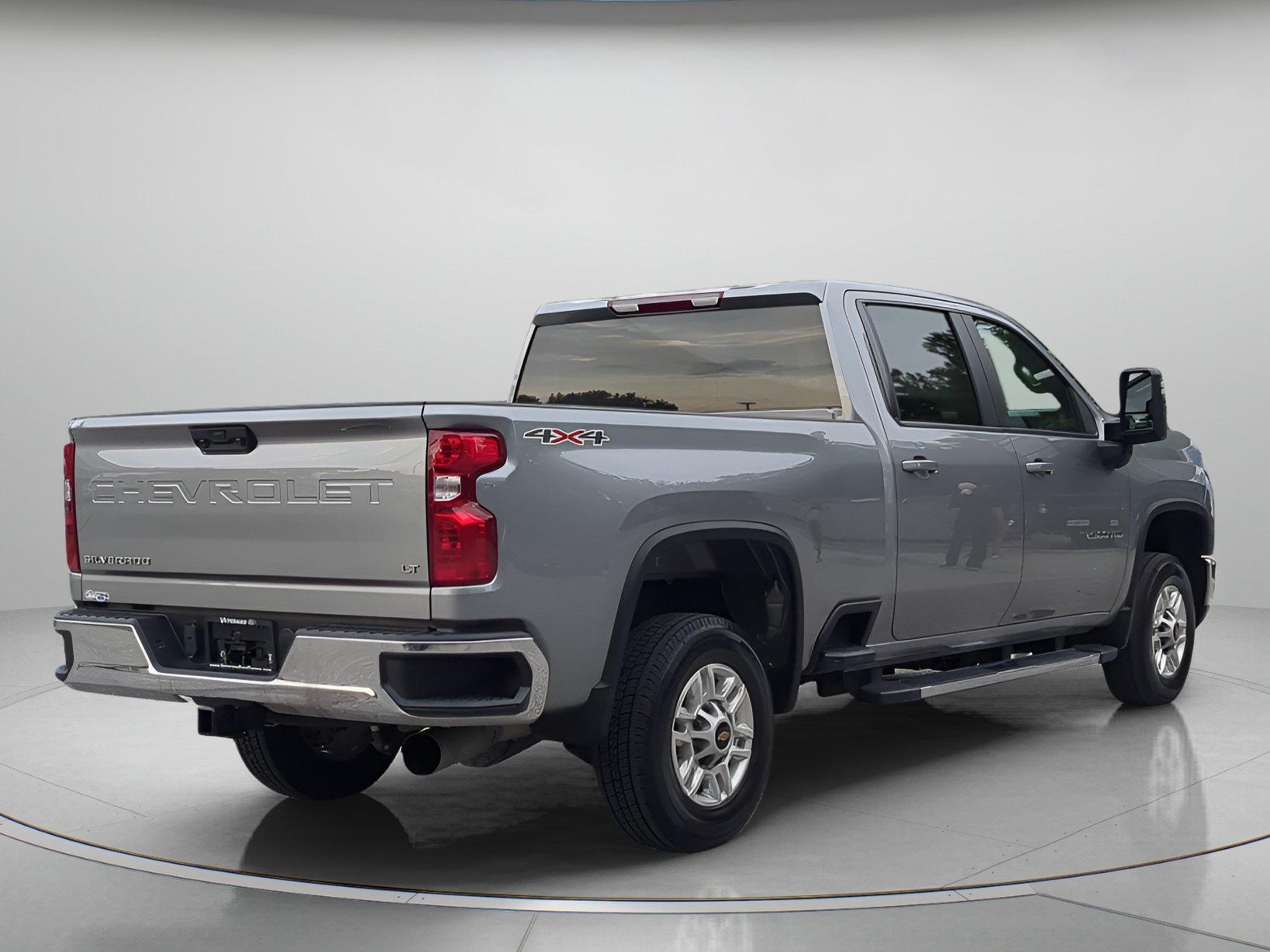 Used 2025 Chevrolet Silverado 2500 LT w/ Convenience Package AWD/4WD image 40
