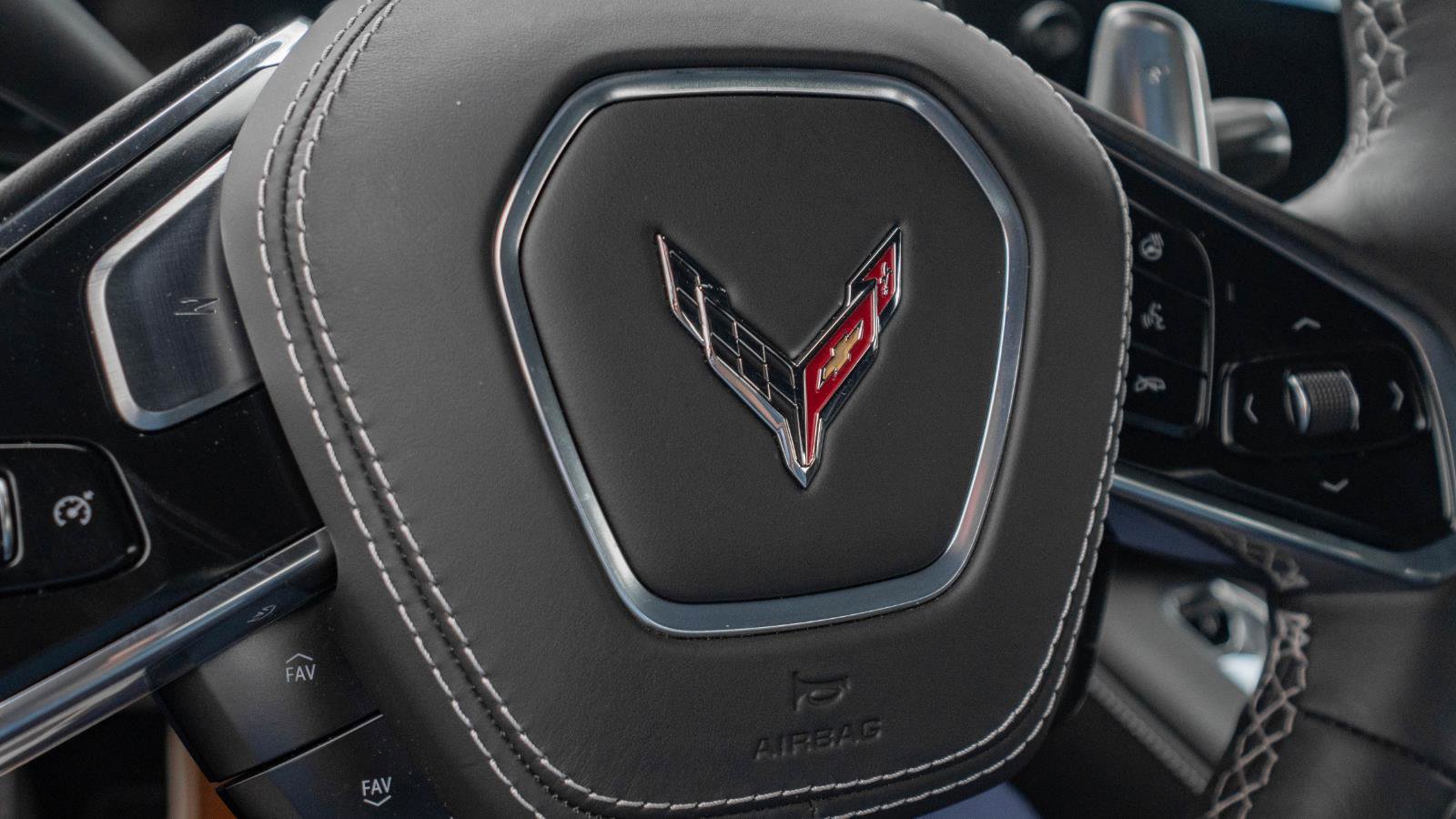 Used 2023 Chevrolet Corvette Stingray Premium Cpe w/ Z51 Performance Package image 18