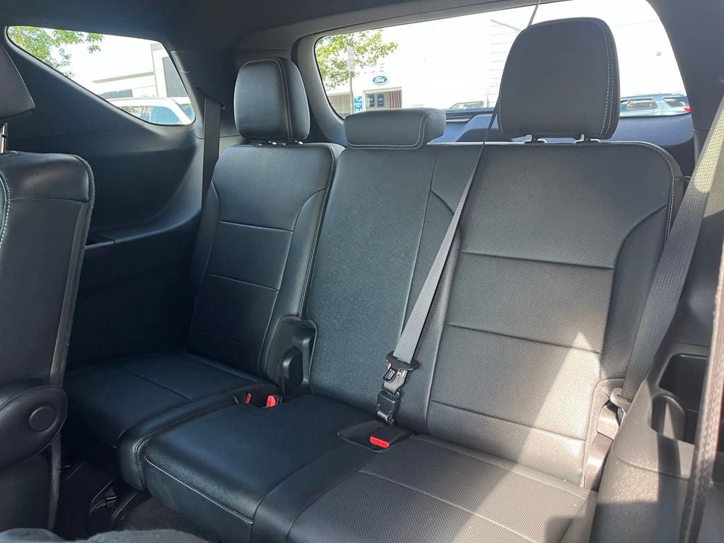 Used 2026 Chevrolet Traverse LT AWD/4WD image 17
