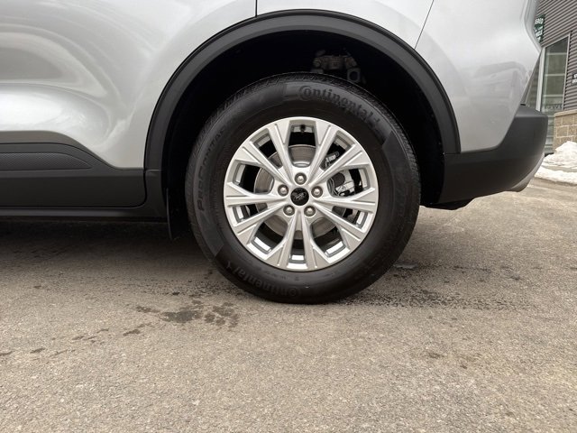 Certified 2024 Ford Escape Active image 9