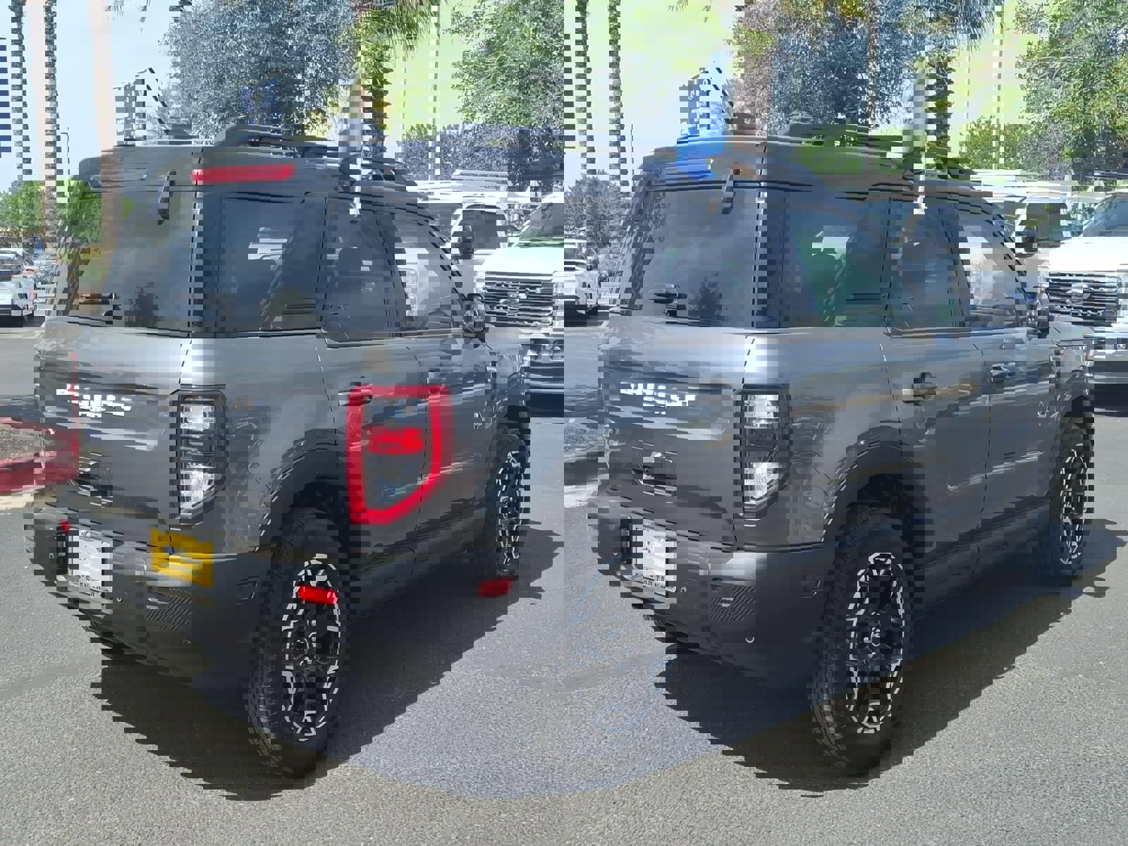 Certified 2025 Ford Bronco Sport Outer Banks w/ Outer Banks Tech Package+ image 5