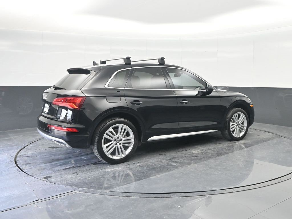 Used 2019 Audi Q5 Prestige w/ Prestige Package image 6