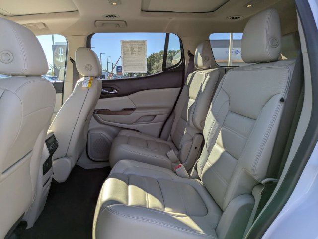 Used 2019 GMC Acadia Denali w/ Technology Package AWD/4WD image 14