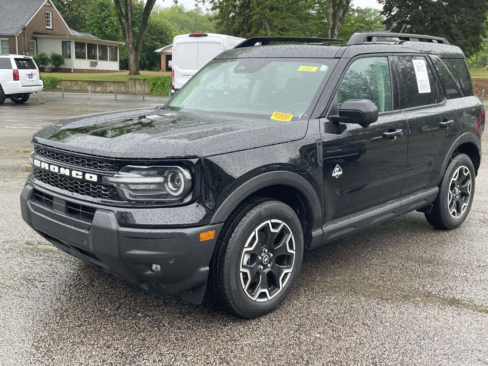 Certified 2025 Ford Bronco Sport Outer Banks w/ Outer Banks Tech Package+ AWD/4WD image 7