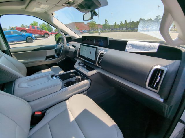Certified 2025 Ford Expedition Max Active AWD/4WD image 38