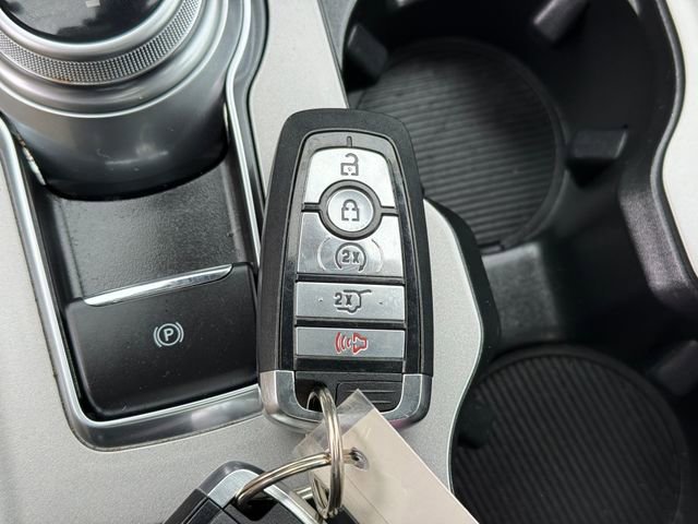 Certified 2024 Ford Edge SEL w/ Convenience Package image 17