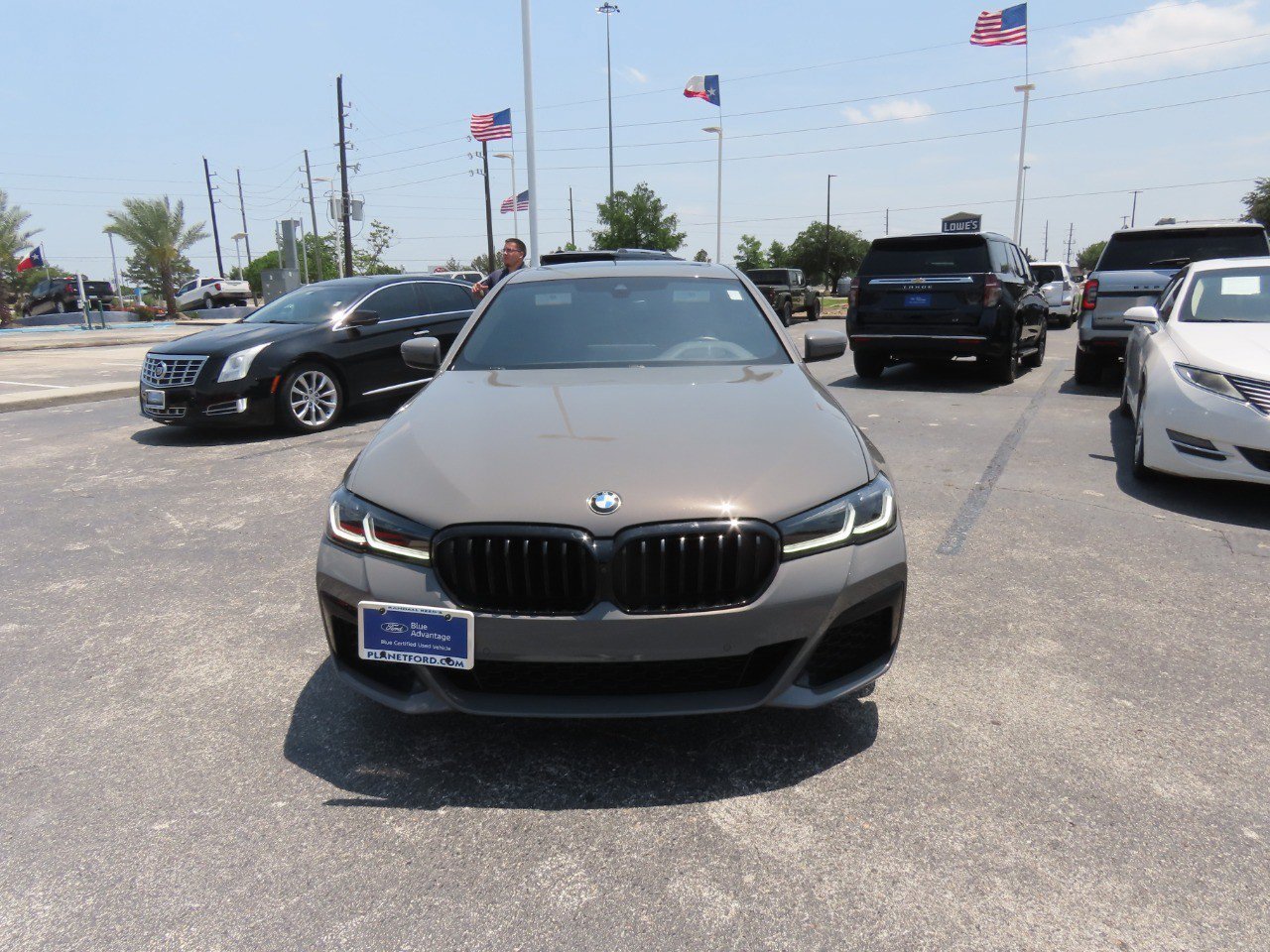 Used 2021 BMW 540i w/ M Sport Package RWD image 4