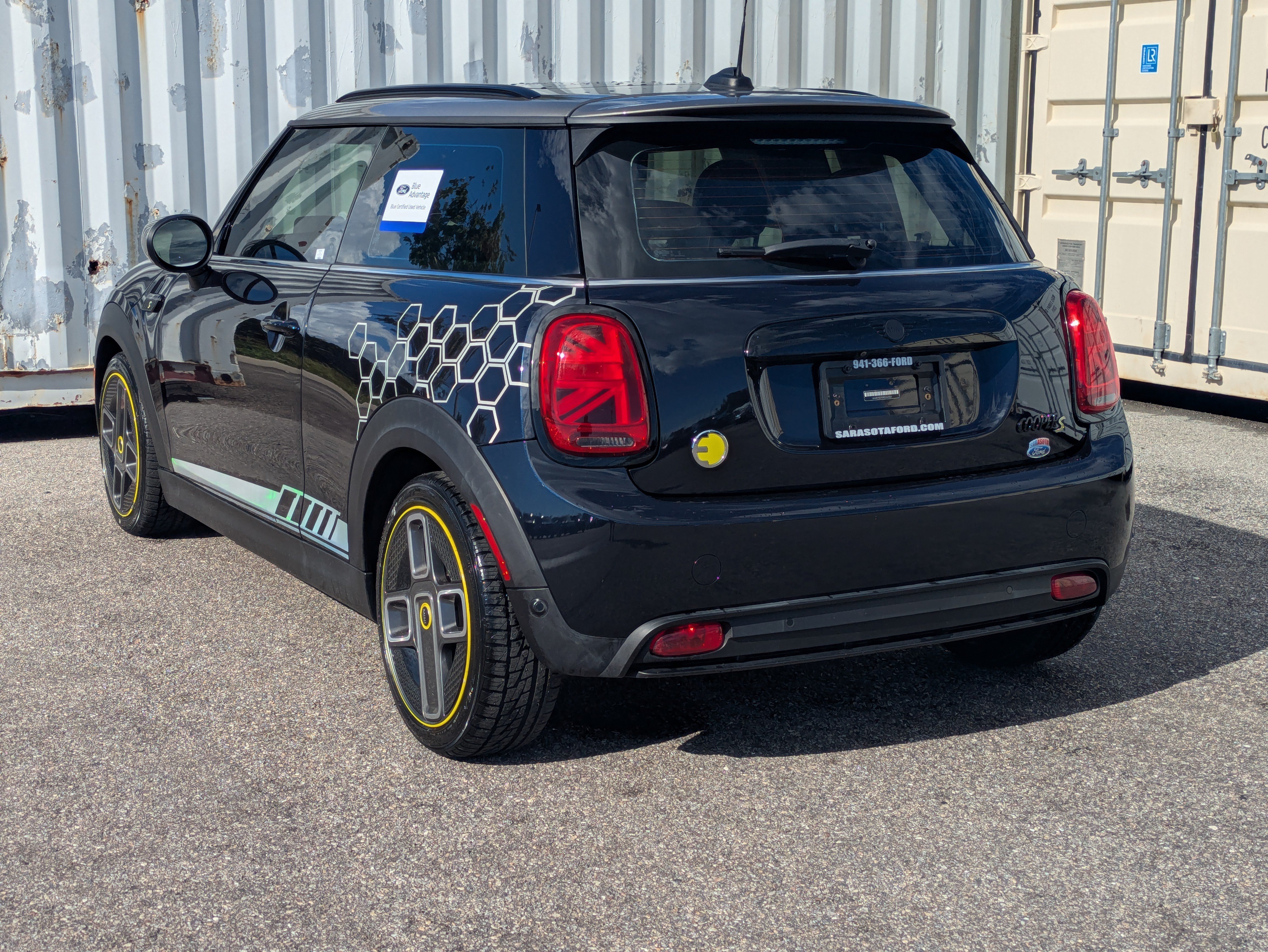 Used 2024 MINI Cooper SE FWD image 7