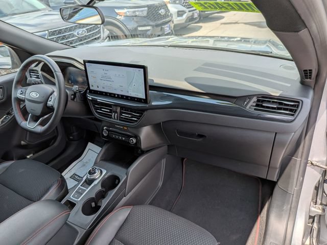 Certified 2023 Ford Escape ST-Line w/ Tech Pack #1 AWD/4WD image 23
