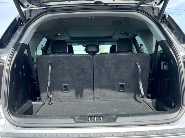 Certified 2023 Ford Explorer XLT w/ Equipment Group 202A AWD/4WD image 39