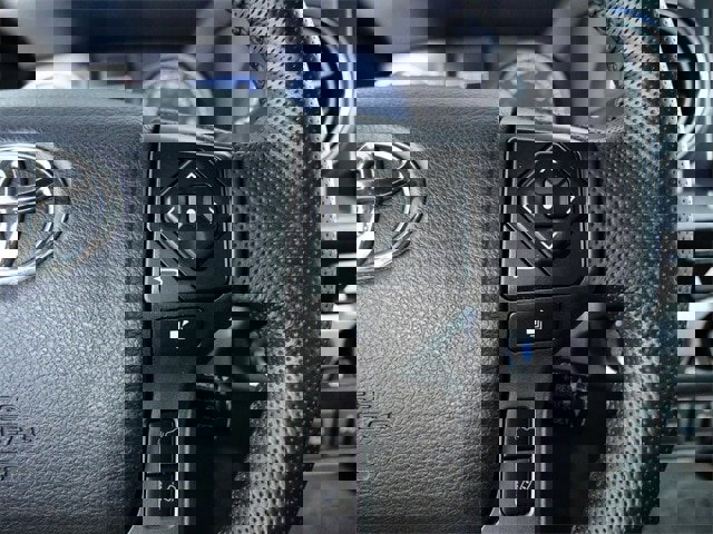 Used 2020 Toyota Tacoma TRD Sport image 23