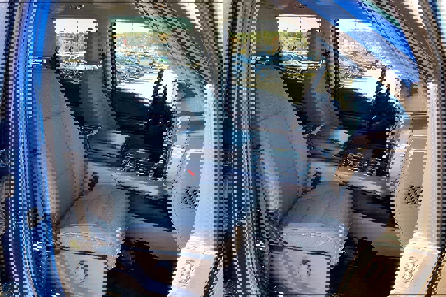 Certified 2024 Ford F150 XLT w/ Mobile Office Package image 8