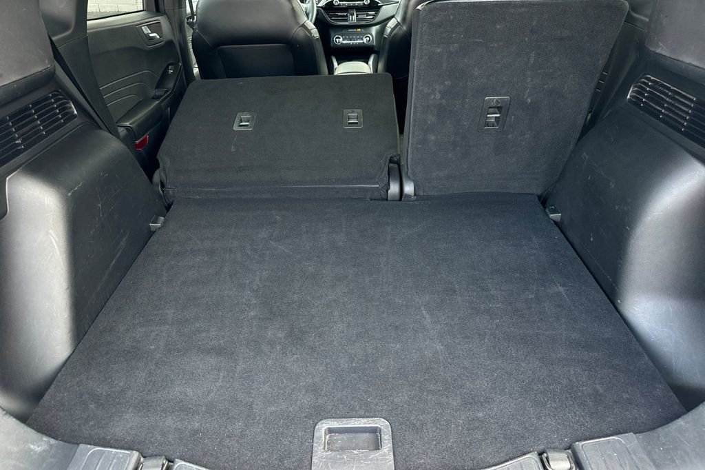 Certified 2023 Ford Escape ST-Line AWD/4WD image 15