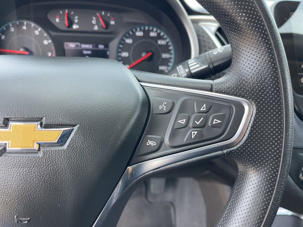 Used 2024 Chevrolet Malibu LT image 17