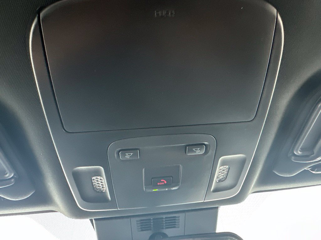 Used 2025 Toyota Camry SE FWD image 40