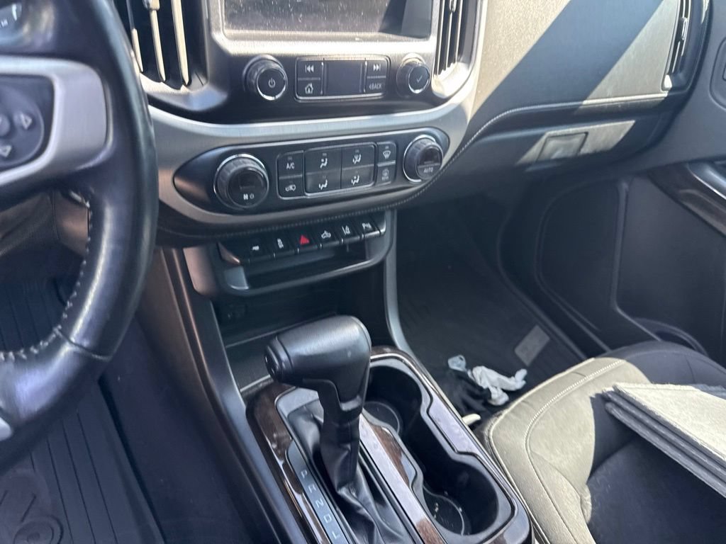 Used 2020 GMC Canyon SLE w/ Driver Alert Package AWD/4WD image 11