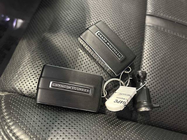 Used 2022 Jeep Grand Wagoneer Series I AWD/4WD image 33