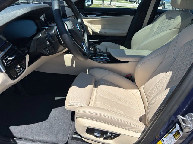 Used 2023 BMW 530i xDrive w/ Convenience Package AWD/4WD image 18