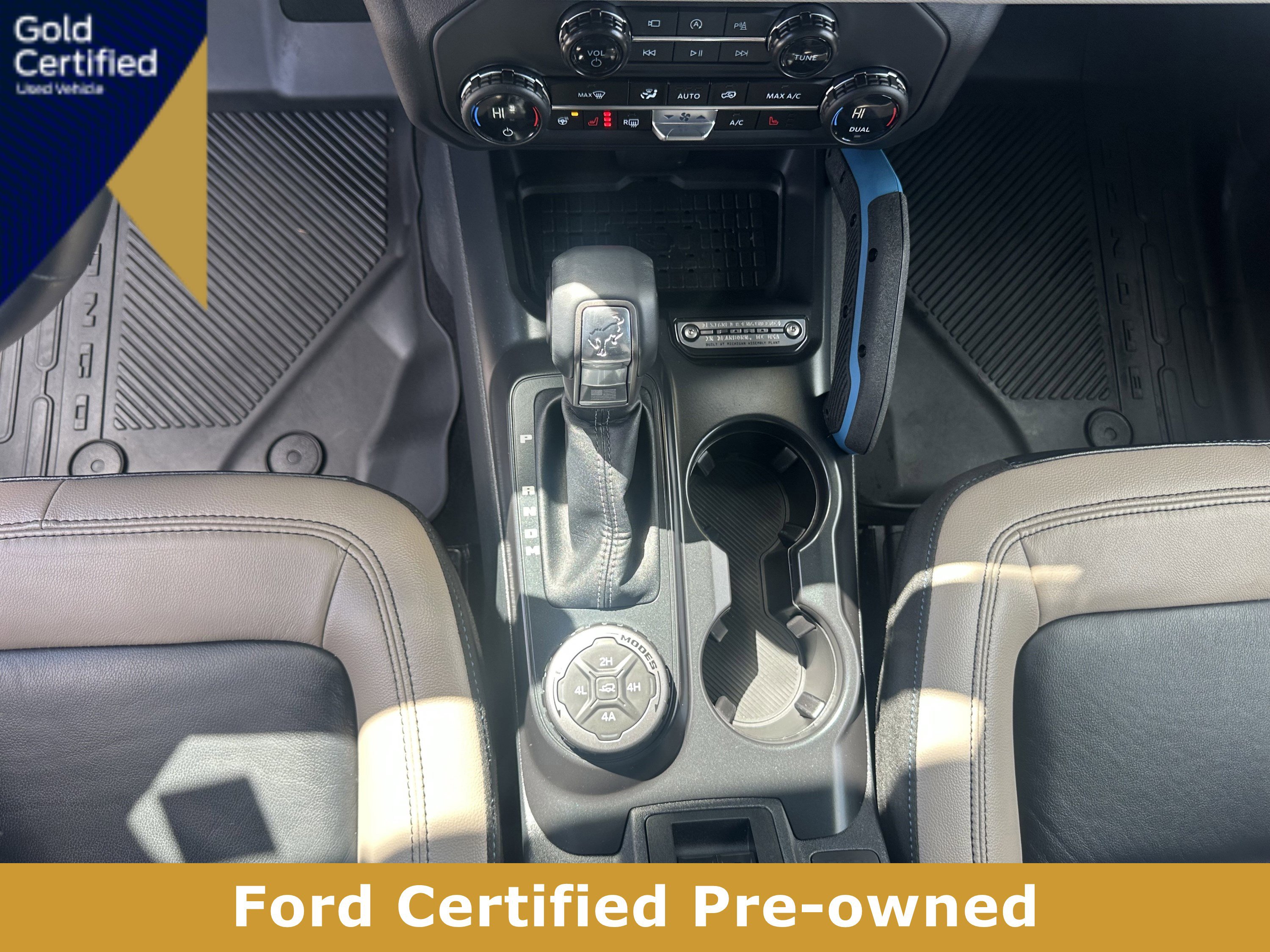 Certified 2024 Ford Bronco Wildtrak AWD/4WD image 16