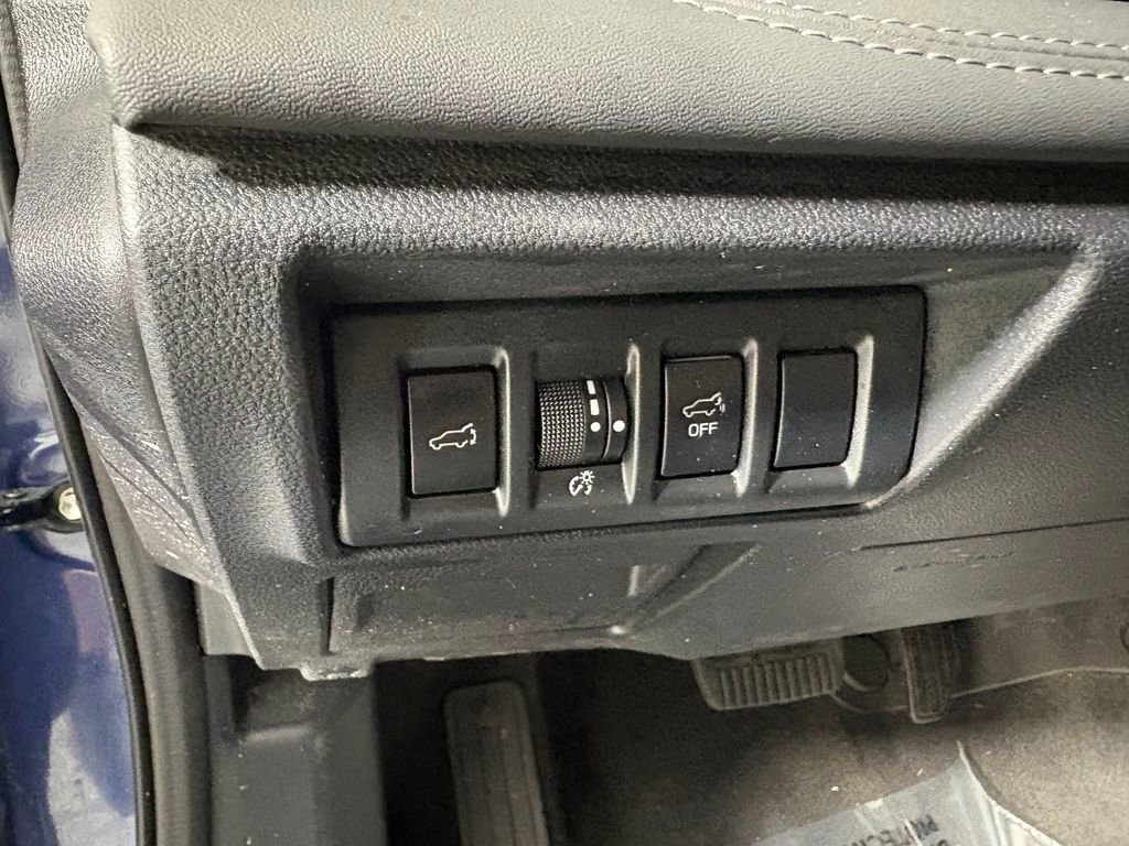 Used 2021 Subaru Outback Limited AWD/4WD image 13
