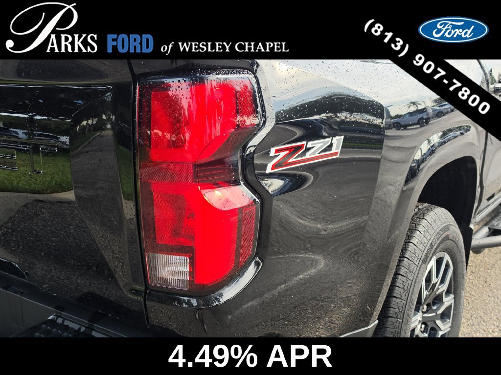 Used 2023 Chevrolet Colorado Z71 w/ Z71 Convenience Package 2 AWD/4WD image 8