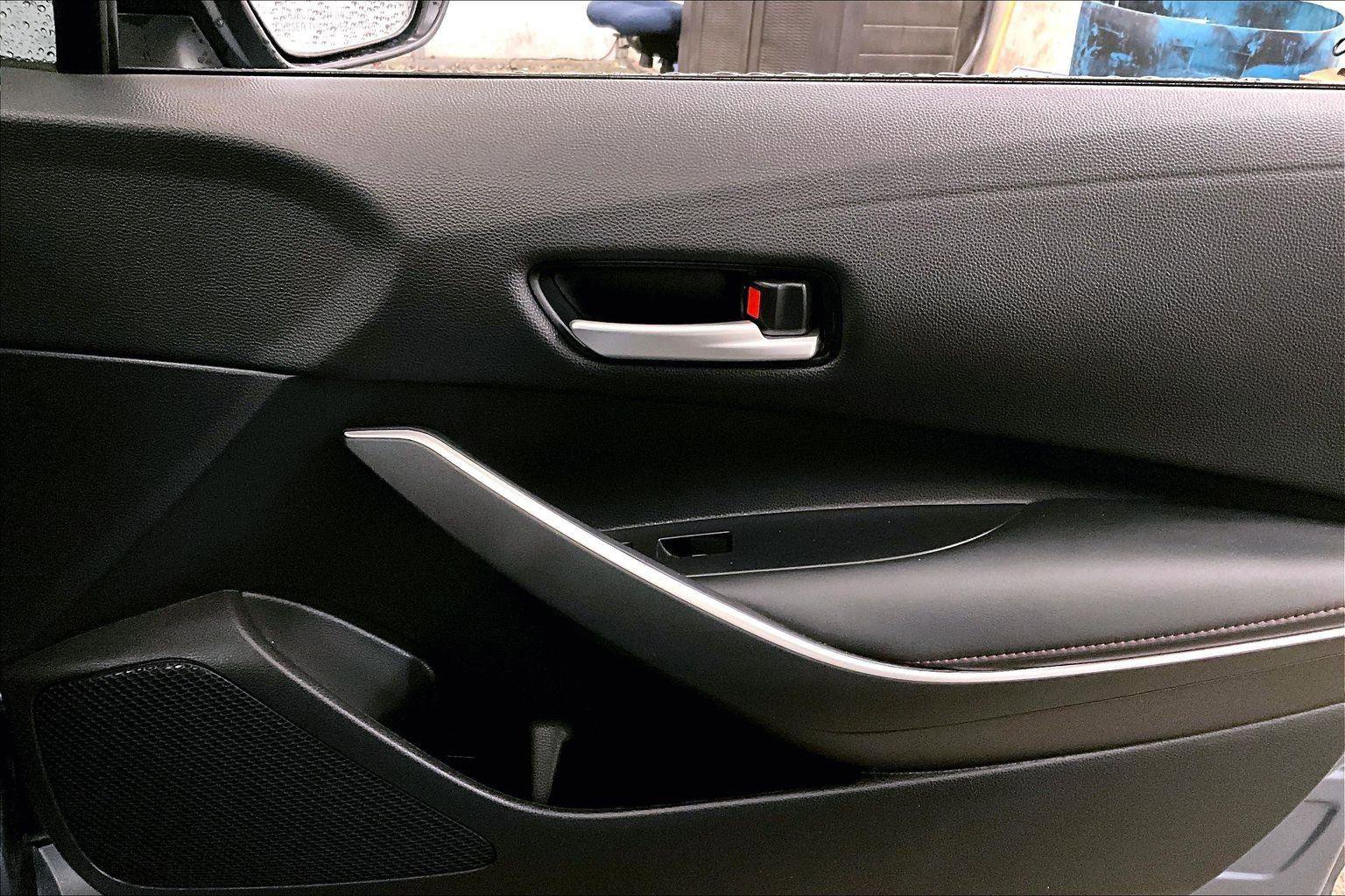 Used 2024 Toyota Corolla SE image 23