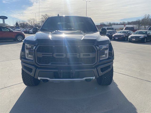 Certified 2020 Ford F150 Raptor w/ Equipment Group 802A Luxury image 8