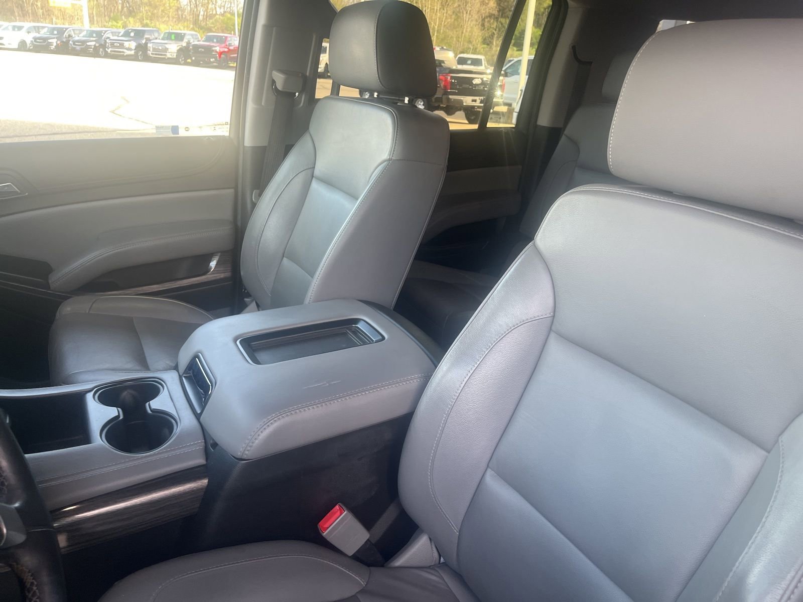 Used 2019 Chevrolet Suburban LT AWD/4WD image 12