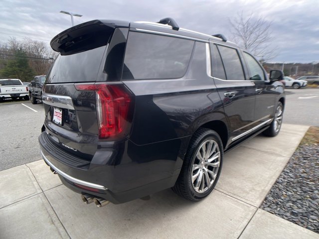 Used 2023 GMC Yukon Denali w/ Denali Reserve Package image 5