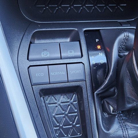 Used 2024 Toyota RAV4 XLE w/ Convenience Package image 22