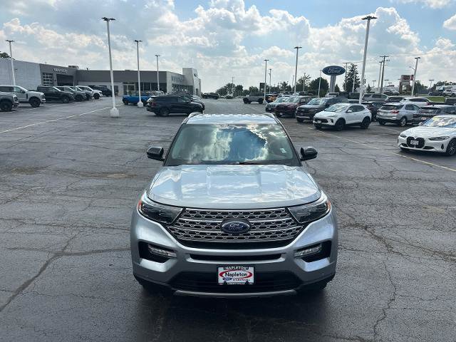 Certified 2022 Ford Explorer Limited w/ Equipment Group 301A AWD/4WD image 3