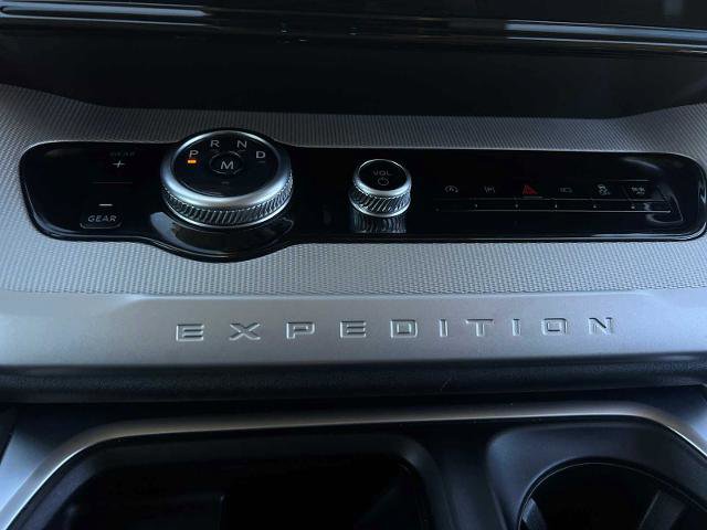 Certified 2025 Ford Expedition Max Active RWD image 33