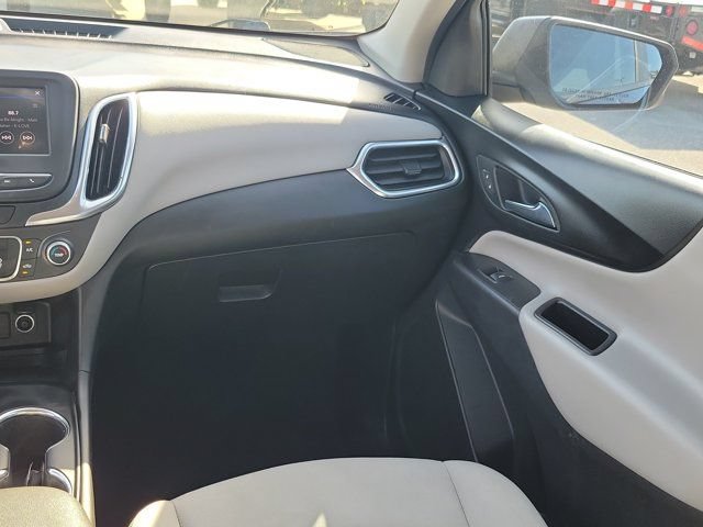 Used 2021 Chevrolet Equinox LS FWD image 21
