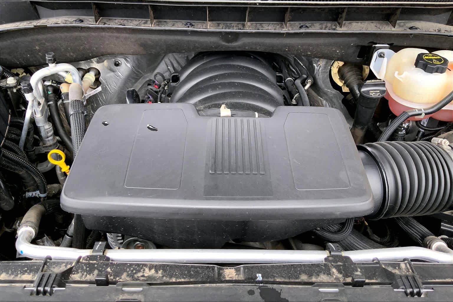 Used 2025 GMC Yukon XL Denali AWD/4WD image 33