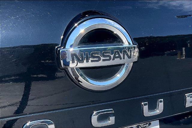 Used 2021 Nissan Rogue SV FWD image 8