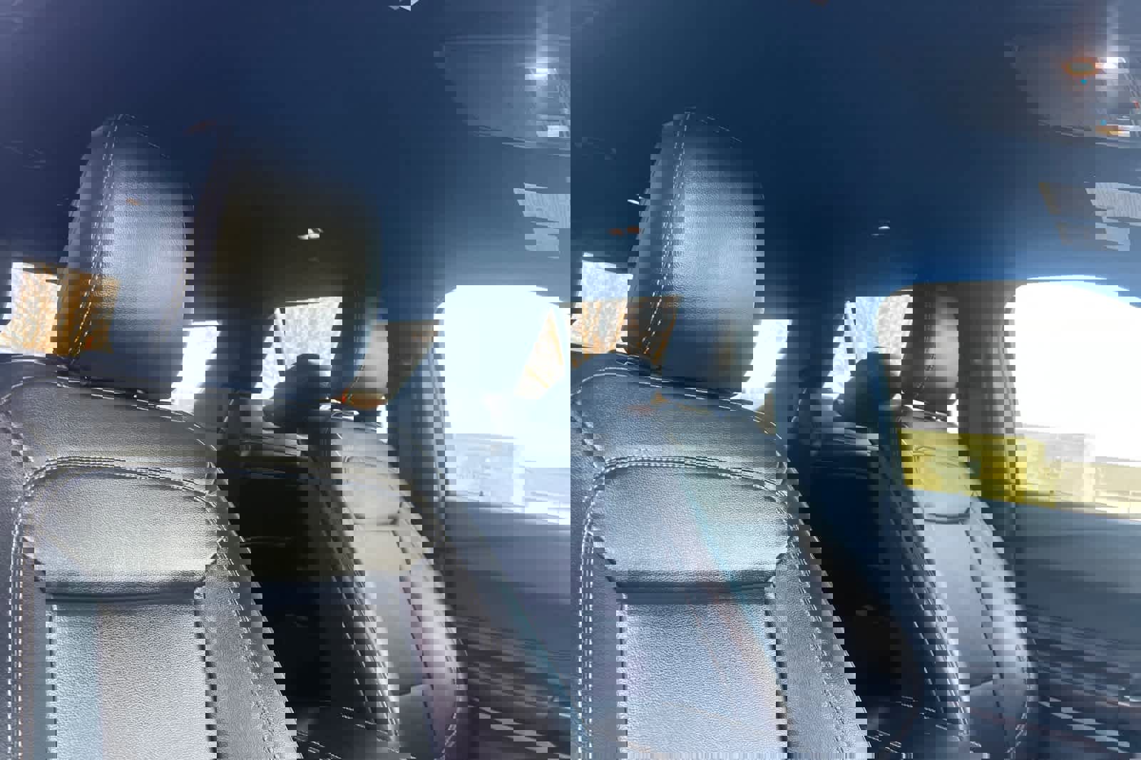 Certified 2020 Ford Explorer XLT w/ Equipment Group 202A image 18