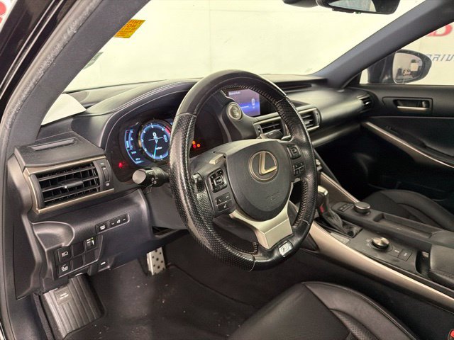 Used 2018 Lexus IS 300 F Sport w/ F Sport Package RWD image 20