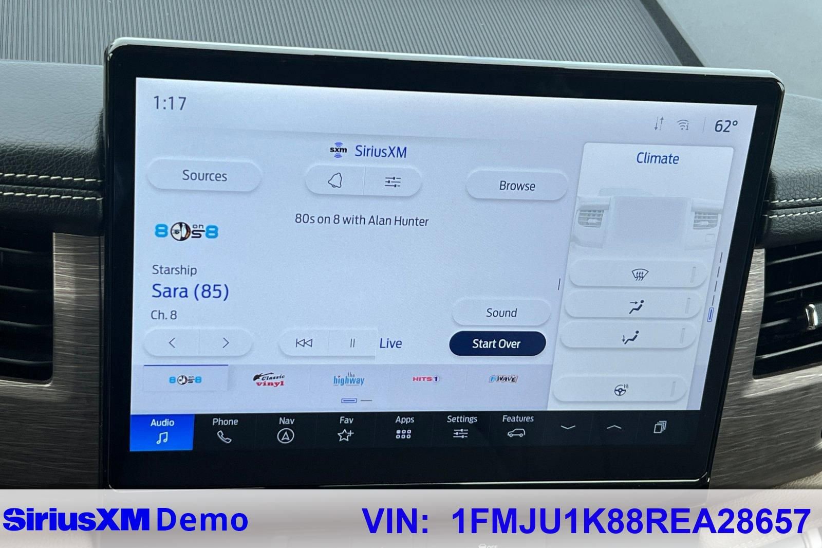 Certified 2024 Ford Expedition Limited image 32