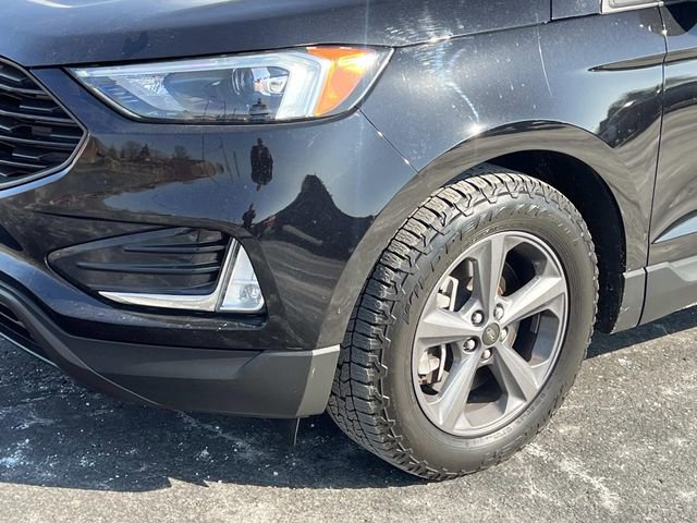 Certified 2024 Ford Edge SEL w/ Sport Appearance Package AWD/4WD image 9