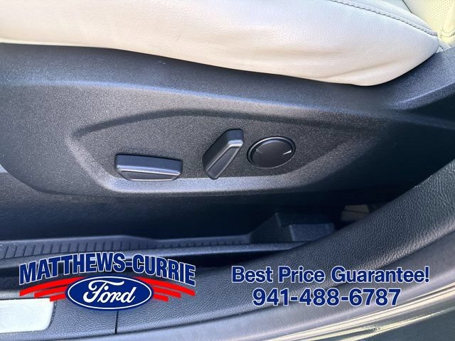 Certified 2022 Ford Edge Titanium w/ Equipment Group 301A AWD/4WD image 10