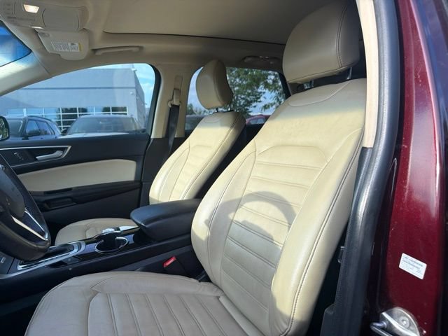 Certified 2018 Ford Edge SEL w/ Equipment Group 201A AWD/4WD image 16