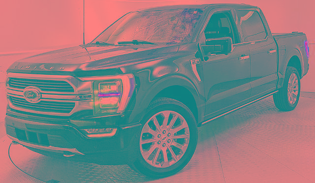 Certified 2022 Ford F150 Limited AWD/4WD image 6