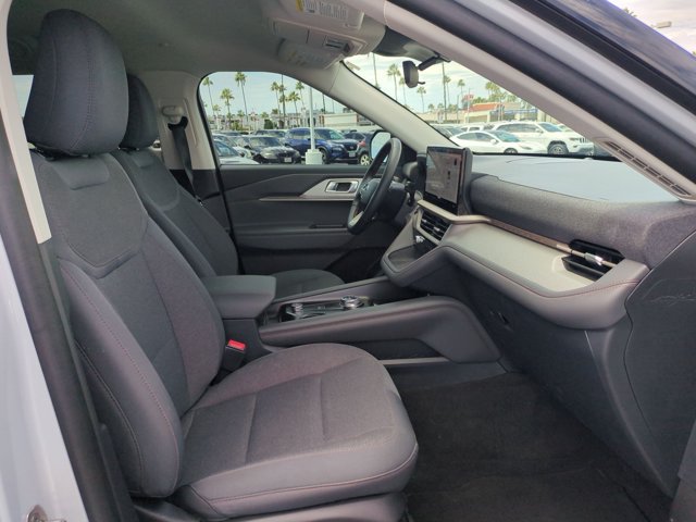 Certified 2025 Ford Explorer Active RWD image 21