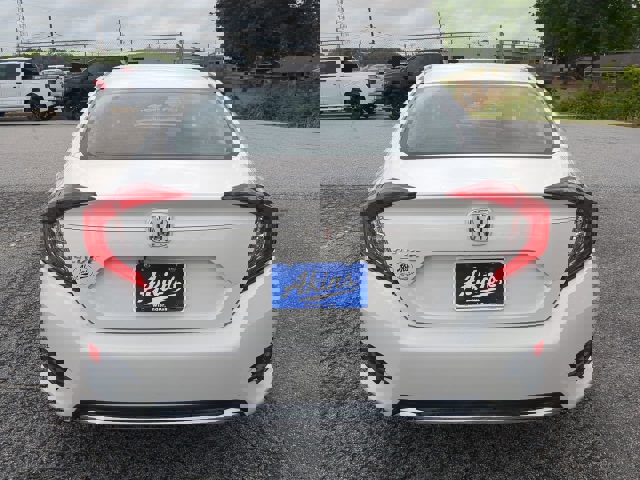 Used 2019 Honda Civic LX image 4